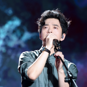 贝加尔湖畔钢琴简谱 数字双手 李健