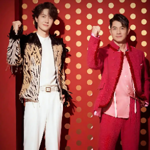 闪耀动起来钢琴简谱 数字双手 常石磊/柒玖/李超