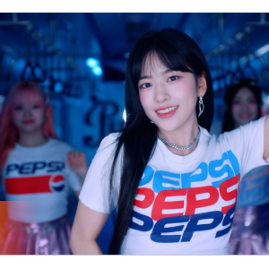 【IVE】《I WANT》华丽钢琴谱~星之钢琴~-钢琴谱