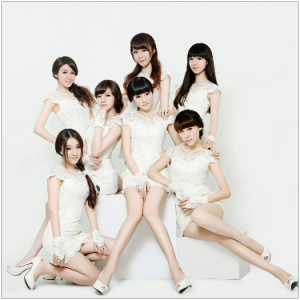 咏春钢琴简谱 数字双手 花晶晶