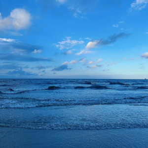 沙滩海风钢琴简谱 数字双手